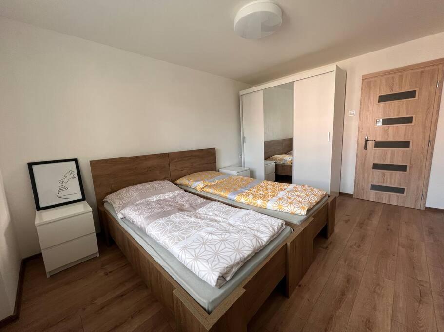 Novozrekonstrulovany Byt Podhaj Martin Bagian luar foto